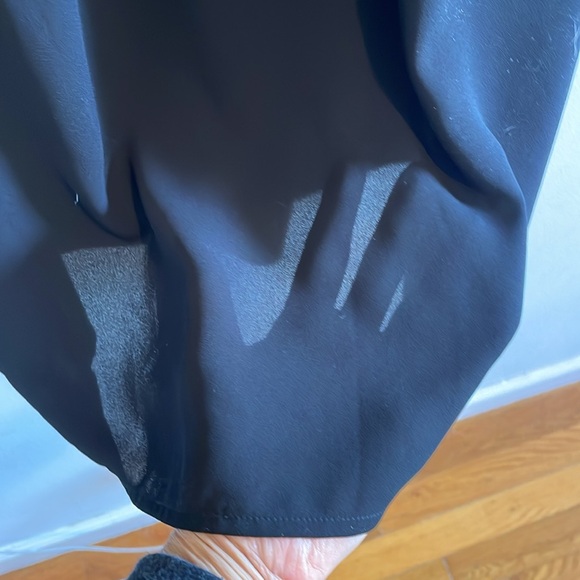 J Crew Sleeveless Chiffon Top, Black XS with ruffle neck and buttons - Picture 7 of 7